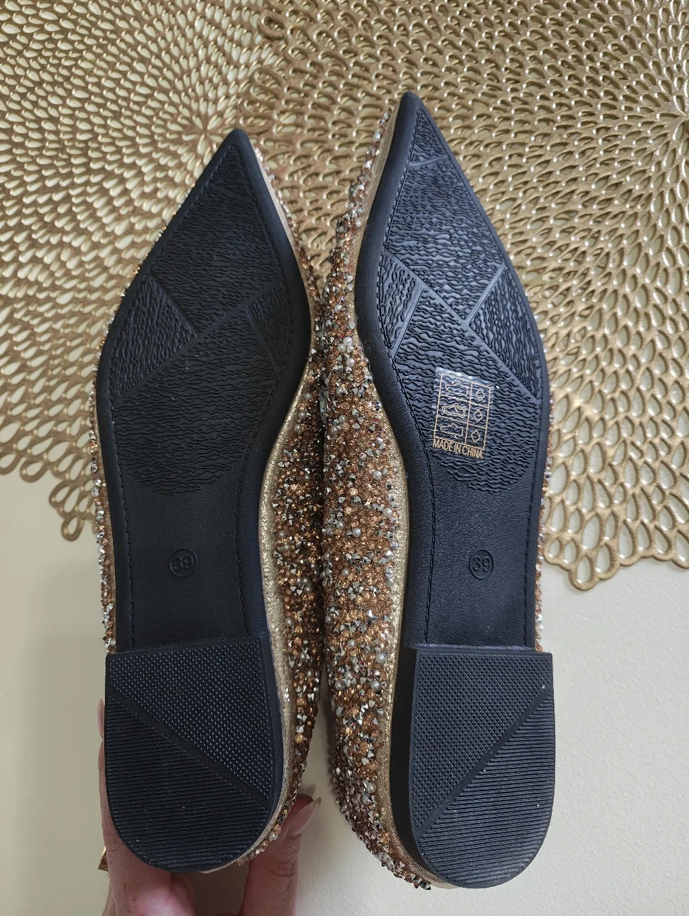 Embellished Rose Gold Pointed Toe Flats NWOT 39